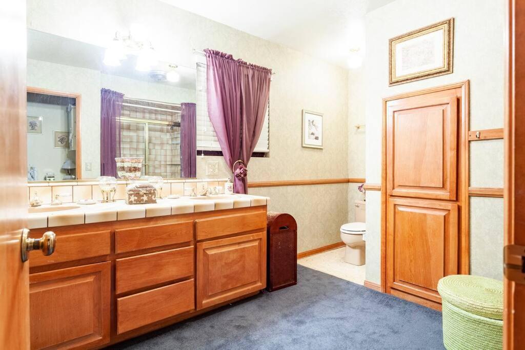 Lakeview 3-Story Winter Home Crestline Экстерьер фото