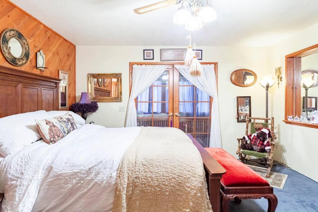 Lakeview 3-Story Winter Home Crestline Экстерьер фото